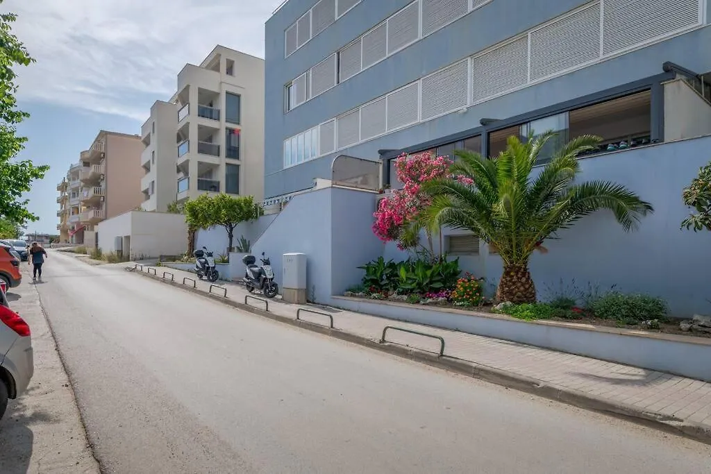 Spacious Lux Beach Apartment 스플리트
