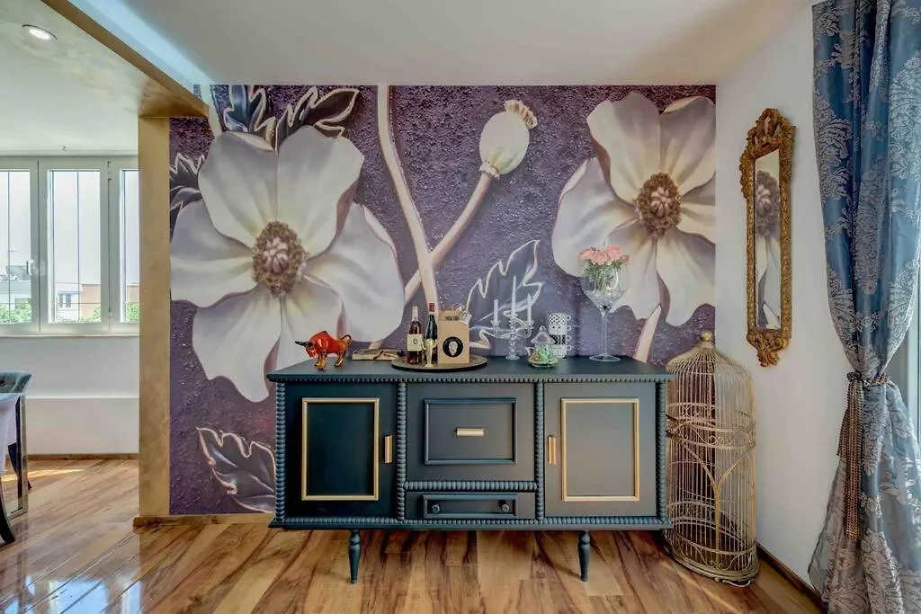 Spacious Lux Beach Apartment 스플리트 0*,